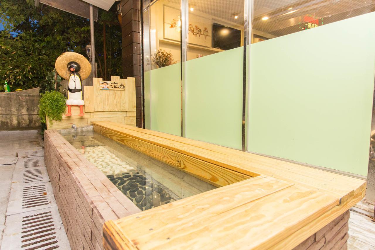 Meizhou Hot Spring Hotel溫泉商旅 Jiaoxi Extérieur photo