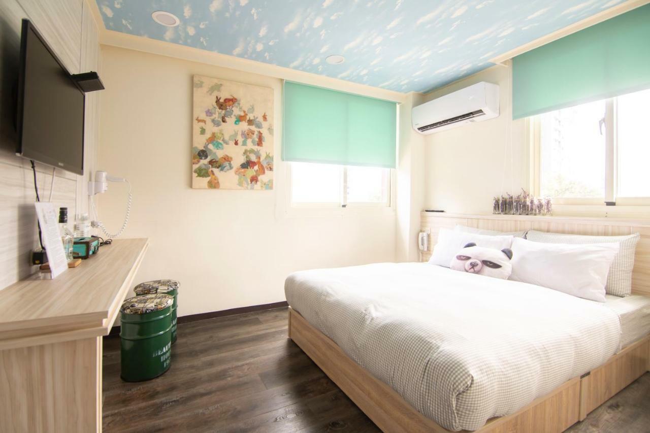 Meizhou Hot Spring Hotel溫泉商旅 Jiaoxi Extérieur photo