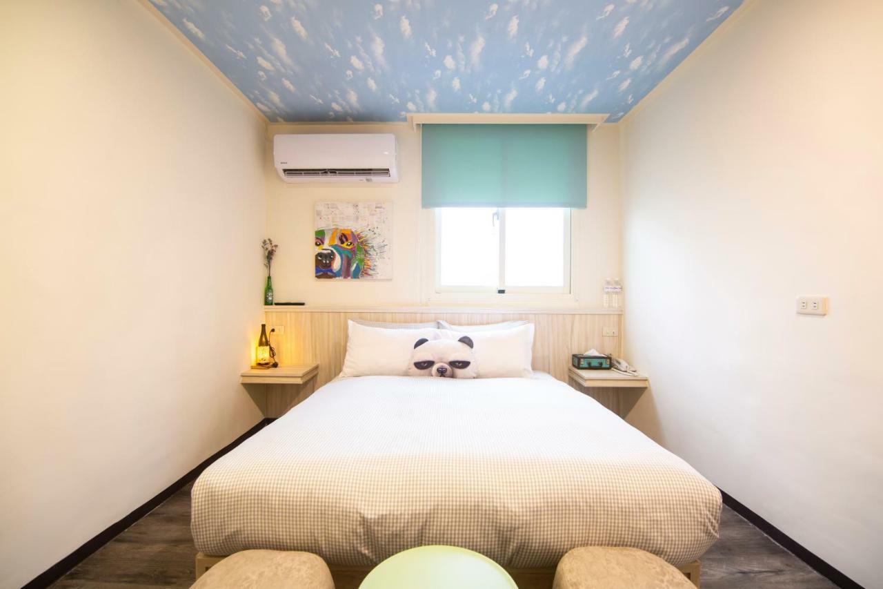 Meizhou Hot Spring Hotel溫泉商旅 Jiaoxi Extérieur photo